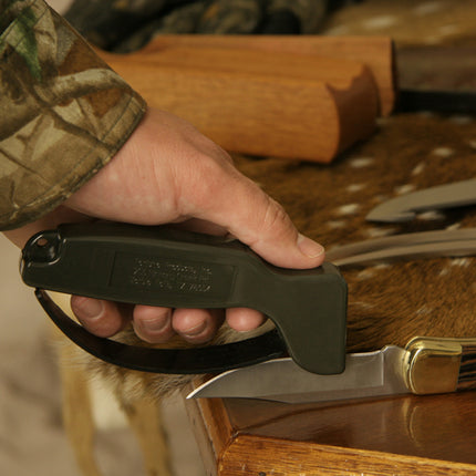 AccuSharp Sharpener for Axes & Machetes, OD Green